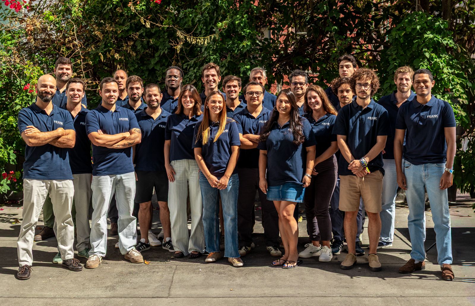 FRANK reaches €2.9M in total investment